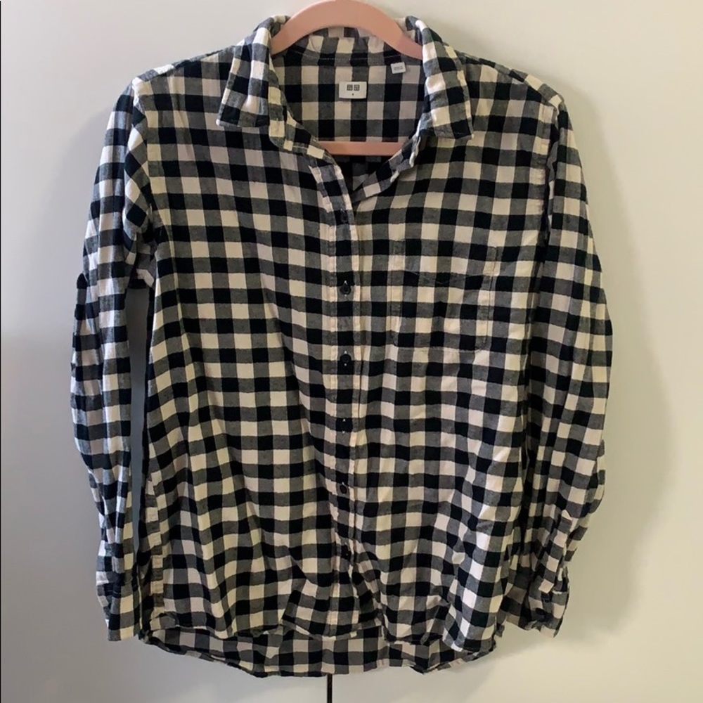 Uniqlo’s Plaid Button Down